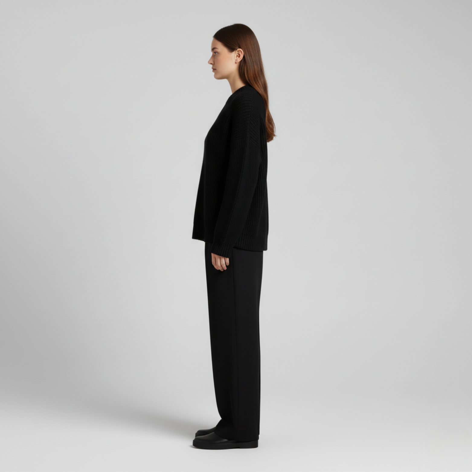 Sofia – Sweter o luźnym kroju z długimi rękawami