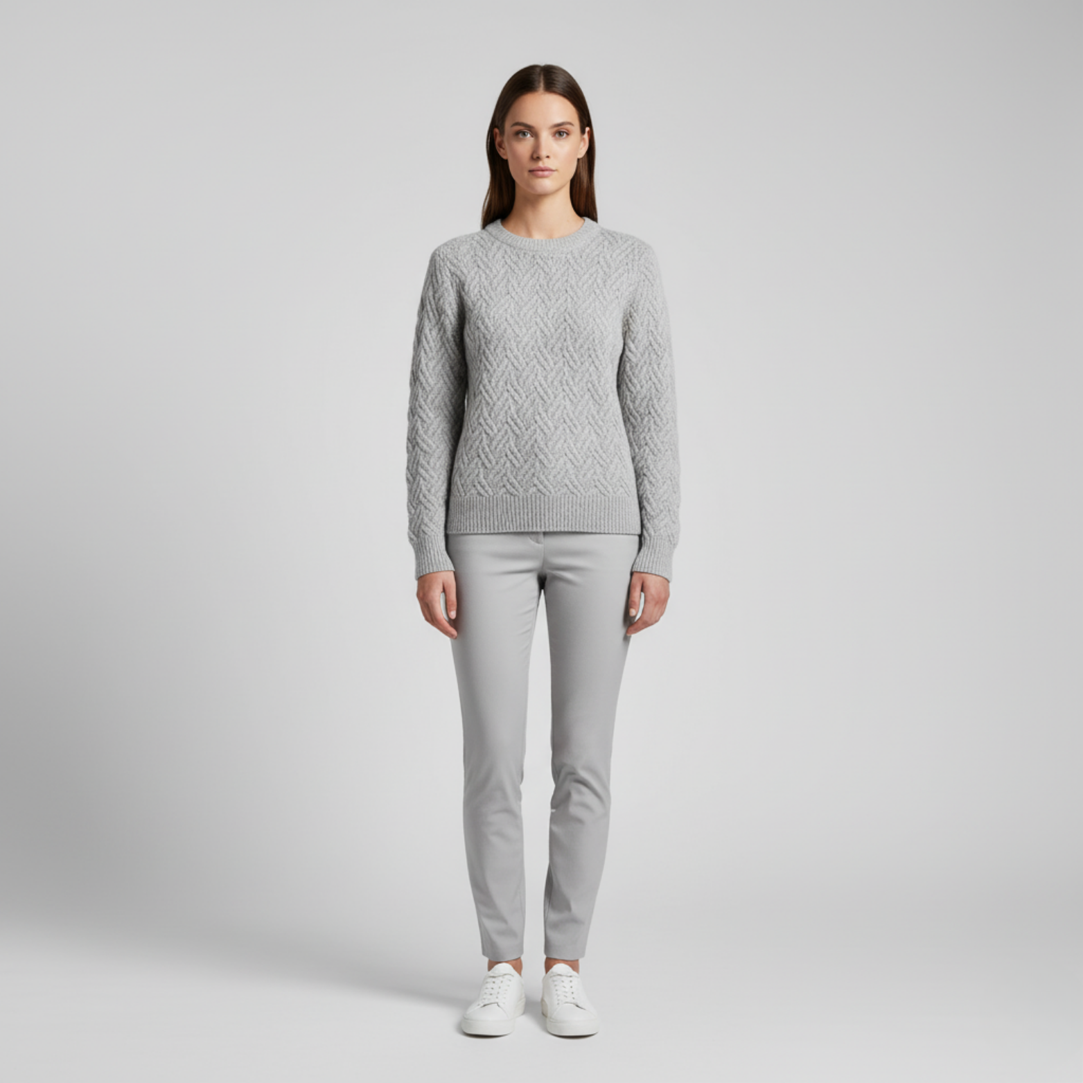 Natalia – Sweter z półzamkiem i długimi rękawami